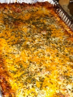 large-pan-of-lasagna.jpg